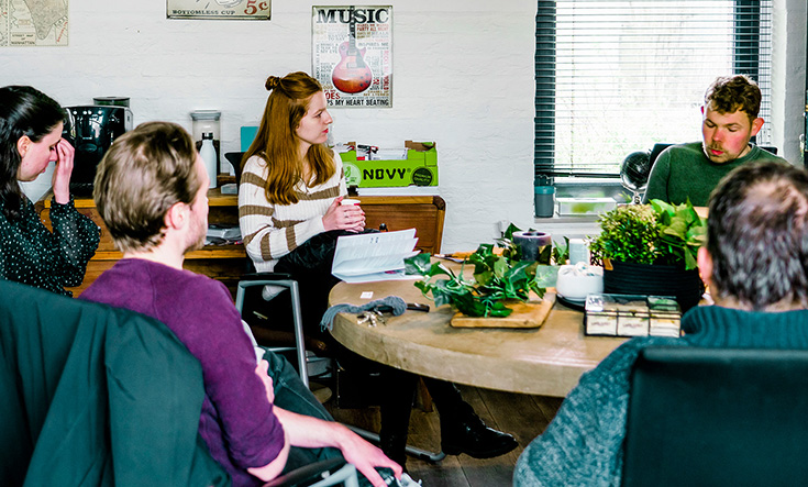 Schuif aan bij Alpha in City Life Church Leeuwarden en ontdek het geloof op een laagdrempelige, ontspannen manier samen met anderen.