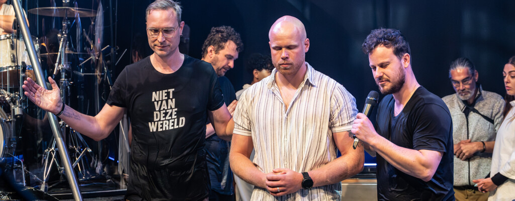 Welkom voor een gesprek over dopen in Jezus Naam